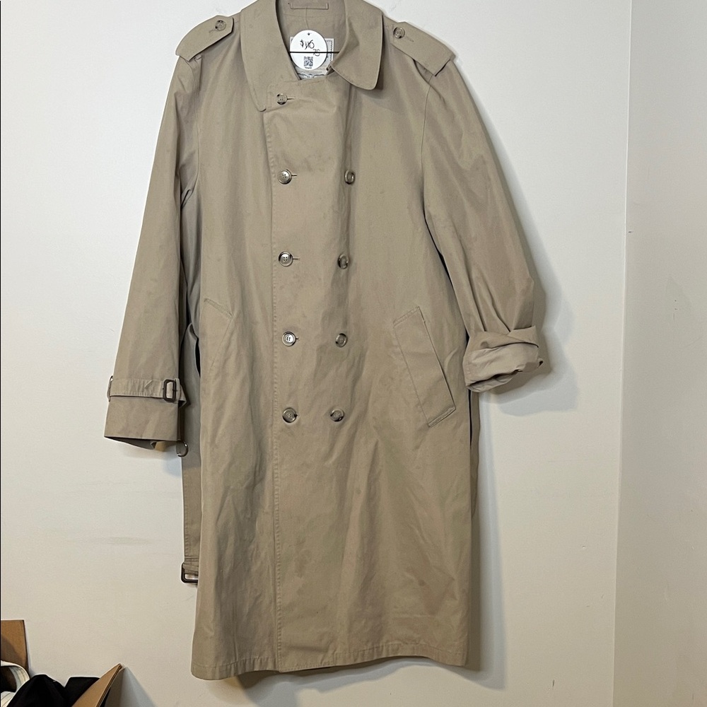 Classic Men's Trench Coat in Beige London fog double breasted